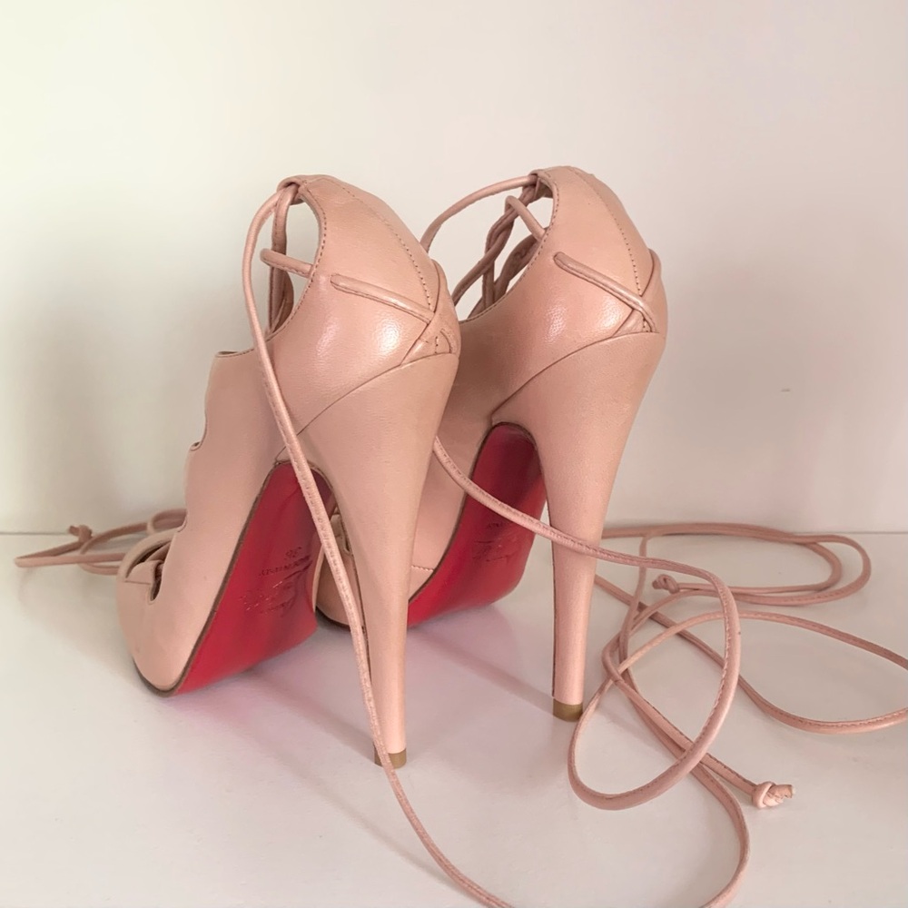 New Christian Louboutin nude Lace-Up Heels - Picture 3 of 16